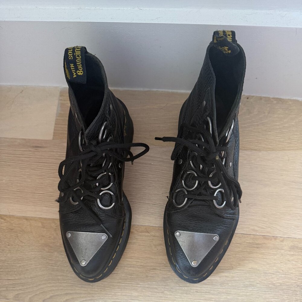 Dr. Martens Farylle Boot